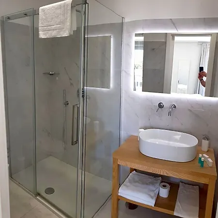 Younique 4* Sorrento
