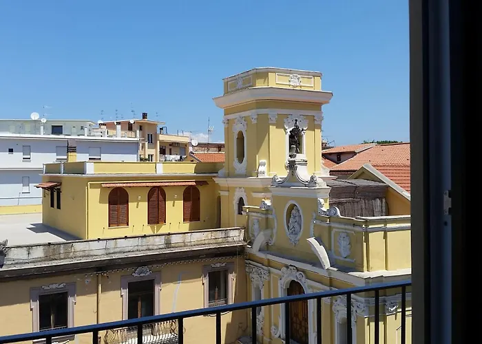 Younique ベッド・アンド・ブレックファスト